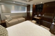 Image courtesy of JD Yachts Fairline Squadron 65