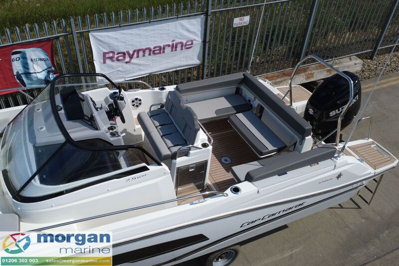 Jeanneau Cap Camarat 7.5 WA S3 - bolster seats Jeanneau Cap Camarat 7.5 WA