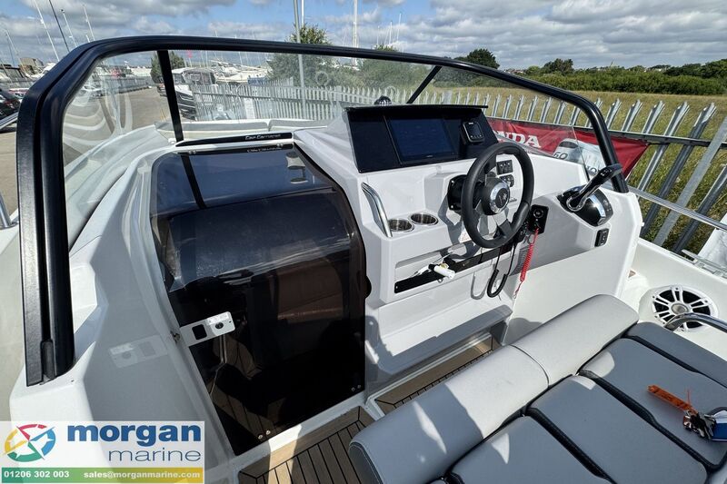 Jeanneau Cap Camarat 7.5 WA S3 - door Jeanneau Cap Camarat 7.5 WA