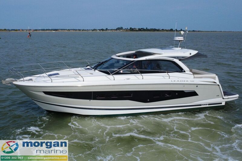 Jeanneau Leader 40 - cleats Jeanneau Leader 40 