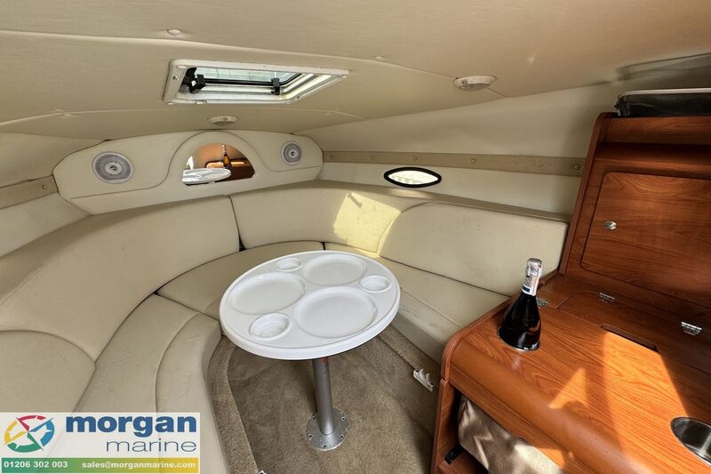  Rinker 230 Captiva Atlantic