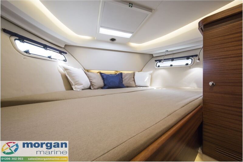 Nimbus 305 Coupe Cabin 3 Nimbus 305 Coupe
