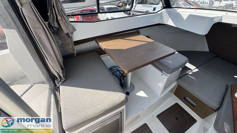  Jeanneau  Merry Fisher 605