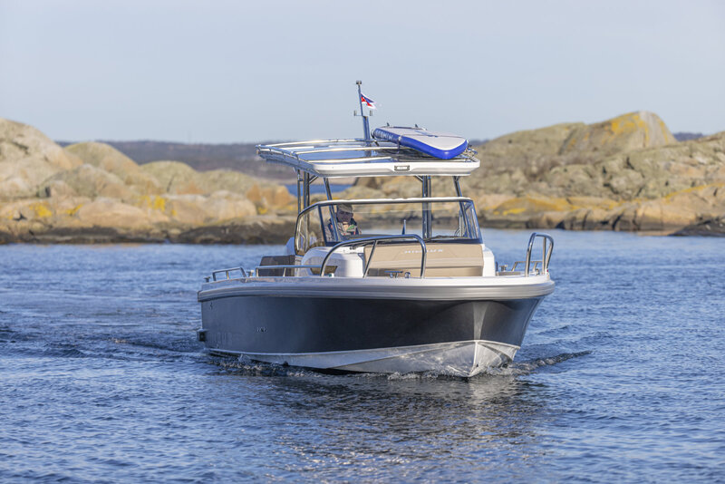  Nimbus Tender 9 (T9)