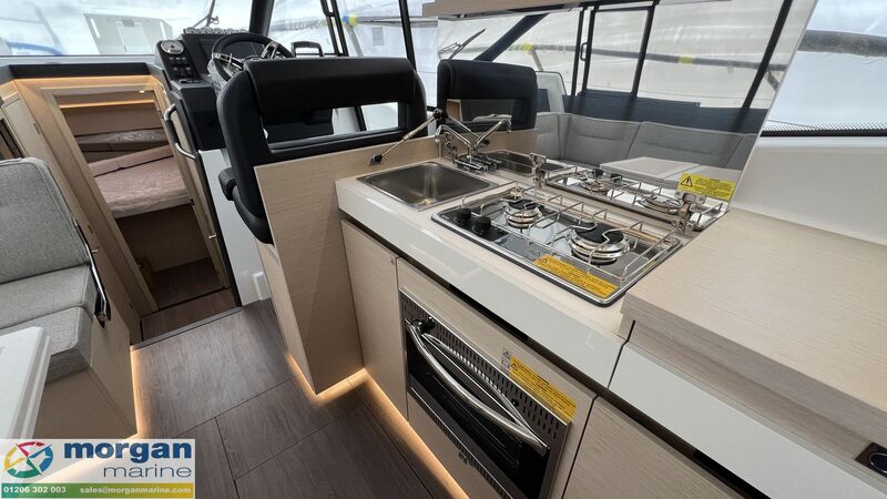  Jeanneau NC 37