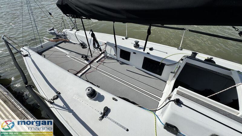  J80 