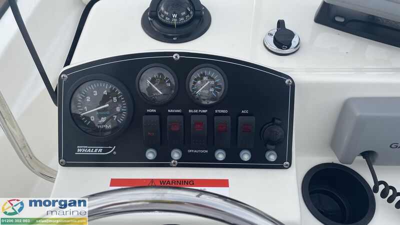  Boston Whaler  170 Montauk 