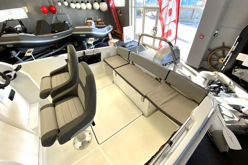  Jeanneau Cap Camarat 5.5 CC