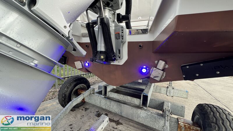  Nimbus Weekender 9 (W9)