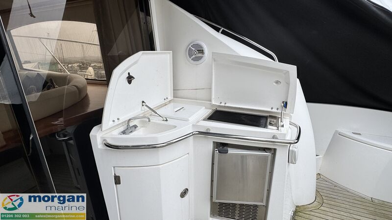 Sunseeker  Predator 52