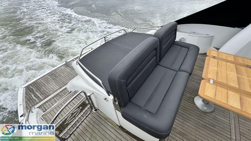  Sunseeker  Predator 52