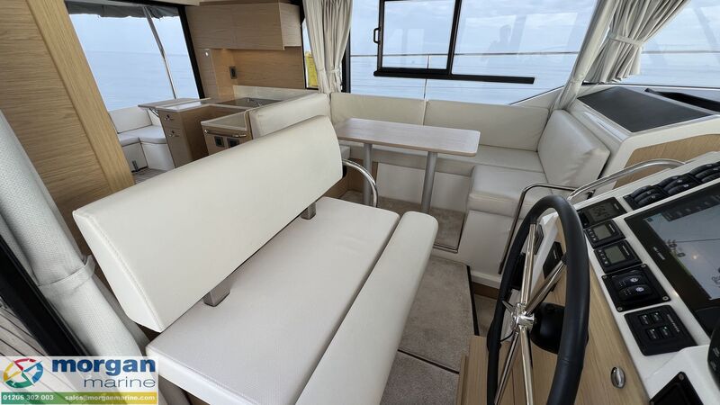  Beneteau Swift Trawler 41 Fly