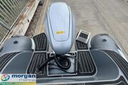 Highfield Sport 520 - top of engine Highfield  Sport 520
