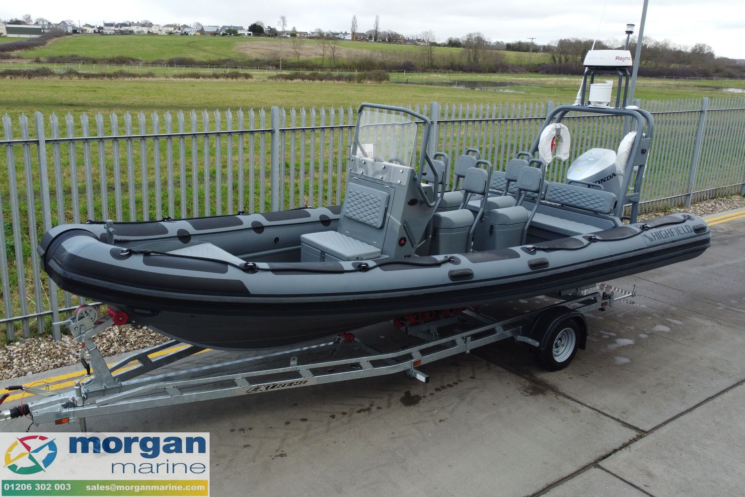 Highfield Patrol 700 zu verkaufen