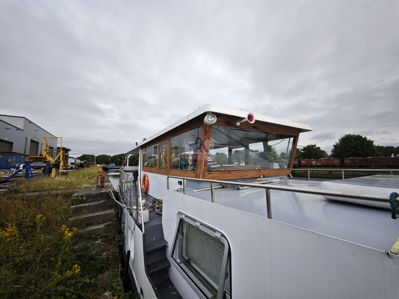 MY GINO 18 Vogt Arbon Hausboot/Motoryacht 21m