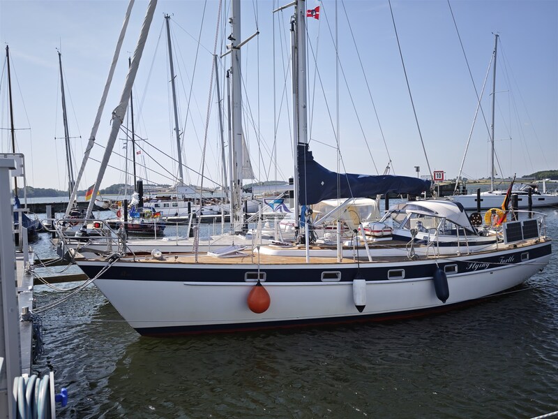 HR 382  47 Hallberg Rassy Hallberg Rassy 382
