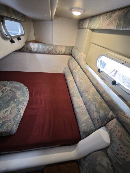 Sealine 28 BELLA 33 Sealine SEALINE S 28