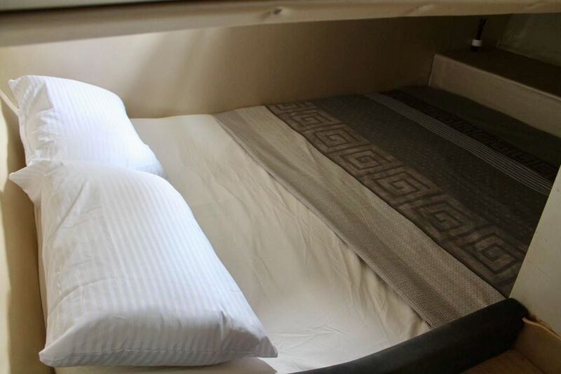  SUNSEEKER Portofino 31