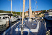  OYSTER 80 Deck Saloon