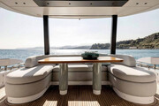  Azimut 72