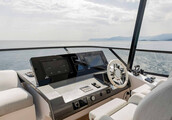  Azimut 72
