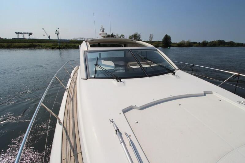 Prestige 440S Fresh water only Prestige 440S Fresh water only