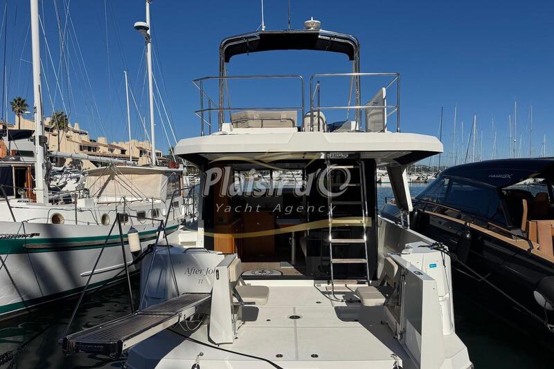Beneteau Swift Trawler 35 Beneteau Swift Trawler 35