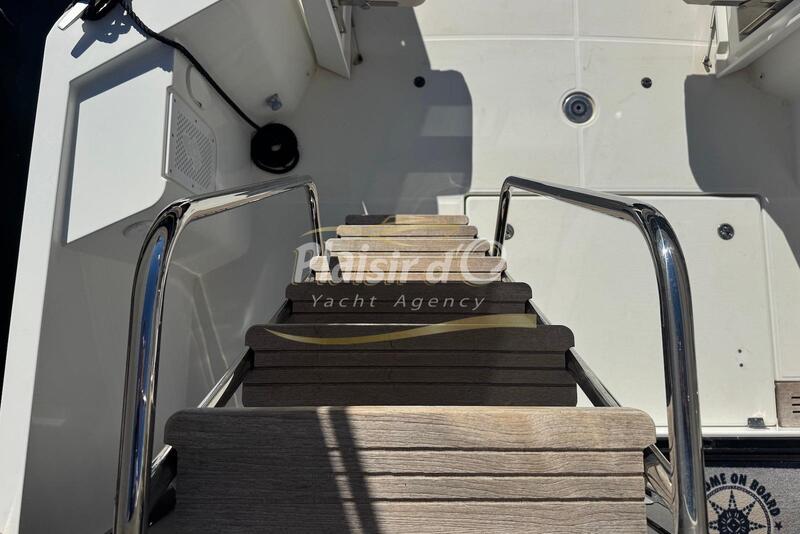 Beneteau Swift Trawler 35 Beneteau Swift Trawler 35