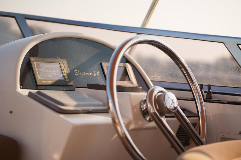 Elegance 54 Elegance 54