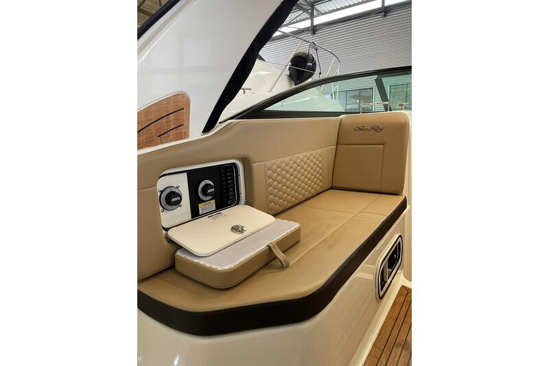 Sea Ray 265 Sundancer Sea Ray 265 Sundancer