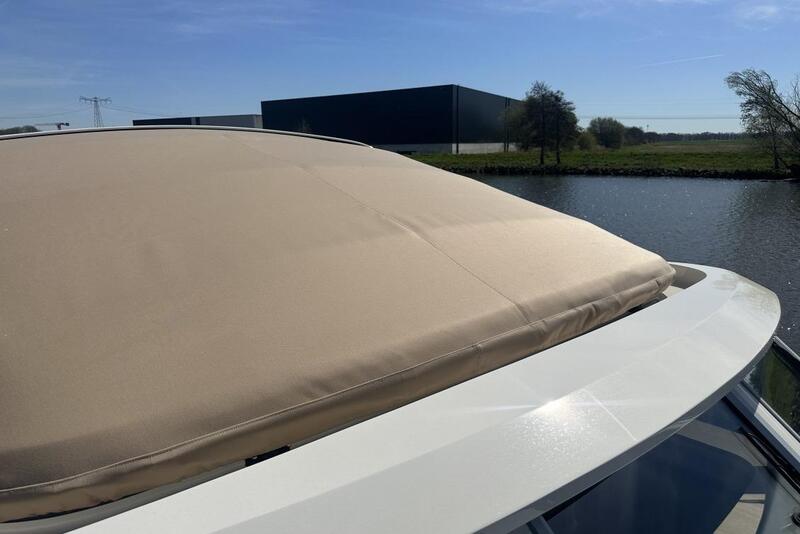 Linssen Grand Sturdy 550 Variotop Linssen Grand Sturdy 550 Variotop