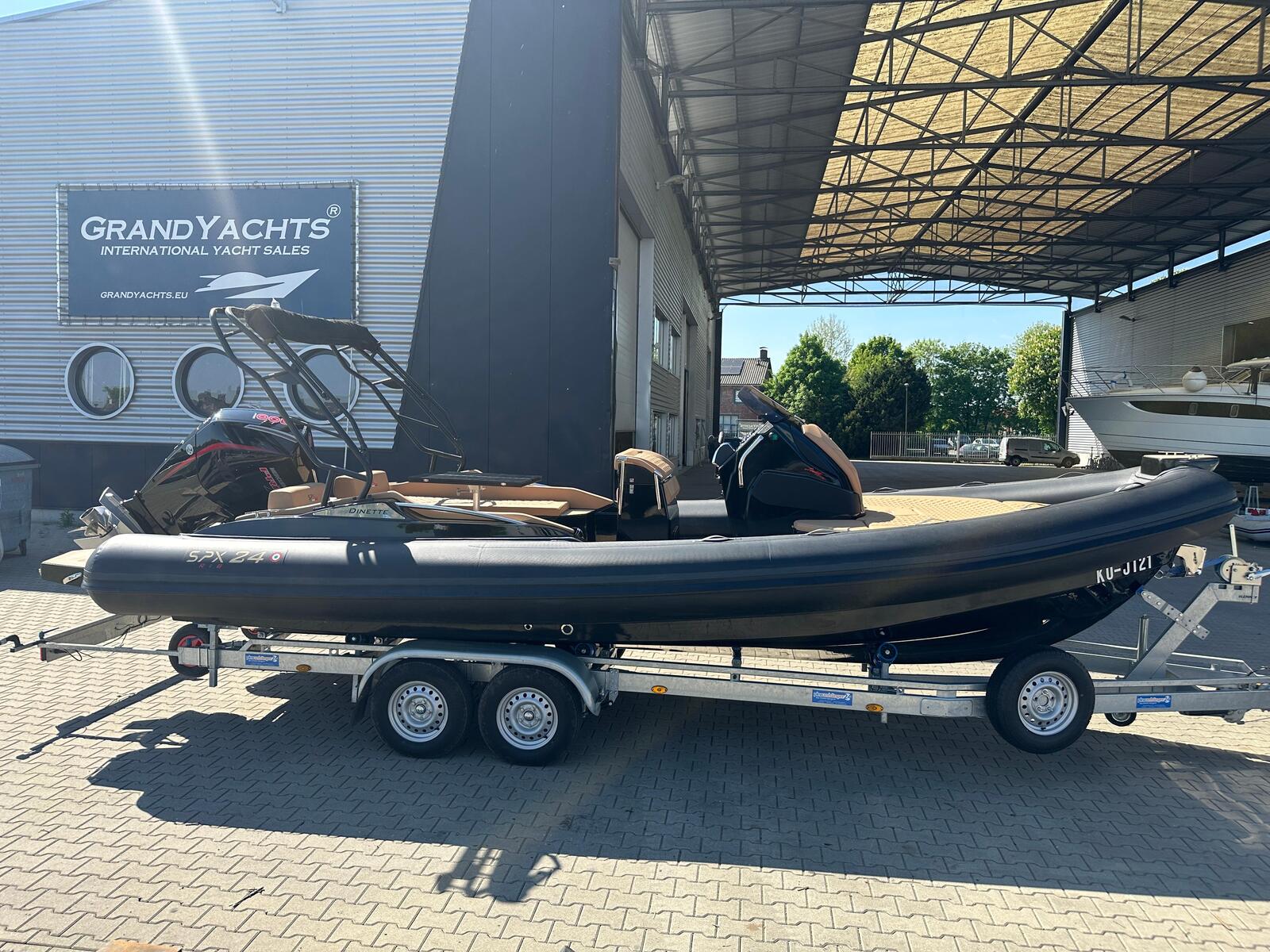 SPX RIB 24 Dinette zu verkaufen