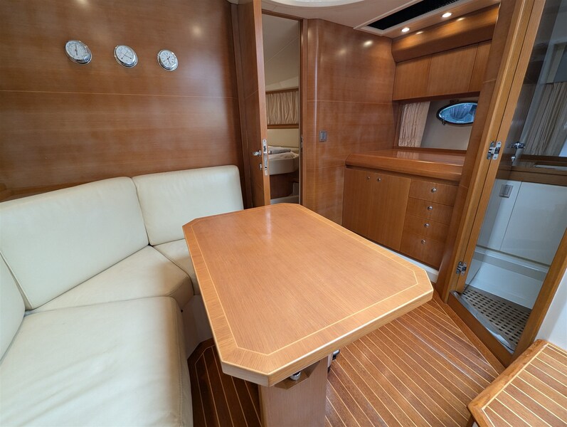 Sarnico Spider salon view Cantieri di Sarnico Spider 43