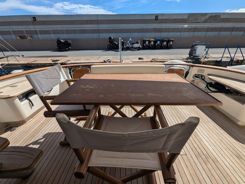 Sciallino 52 Gemy cockpit table Sciallino GEMY