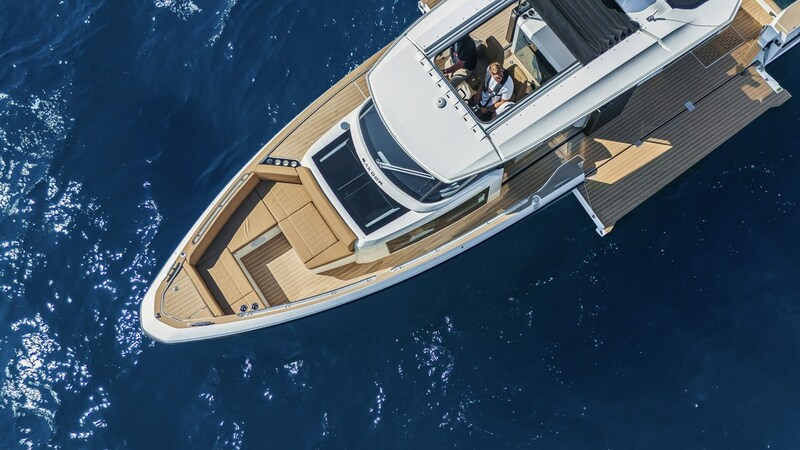 SAXDOR 400 GTS Top detail Saxdor 400 GTS