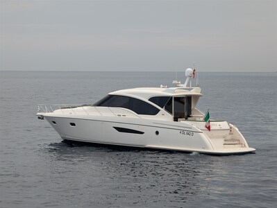 Tiara Yachts 5800 Sovran