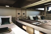 A51 VIP Cabin Sliding beds 3 Azimut Atlantis 51