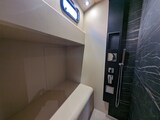 Apex 60 shower Apex Yachts Apex 60