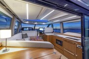 Tiara EX54 galley Tiara Yachts EX 54