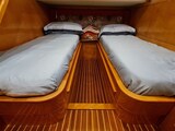 Uniesse 55 MY, guest cabin port Uniesse Marine 55 MY