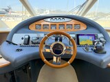 {I}Helm station Azimut 55 Flybridge