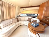 {I}Dinette Azimut 55 Flybridge