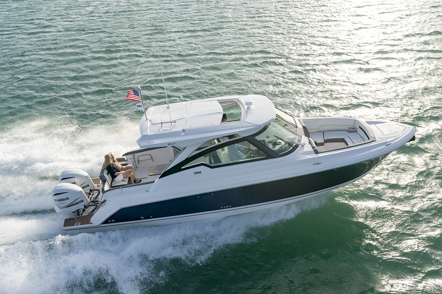 Tiara Yachts 34 LX zu verkaufen