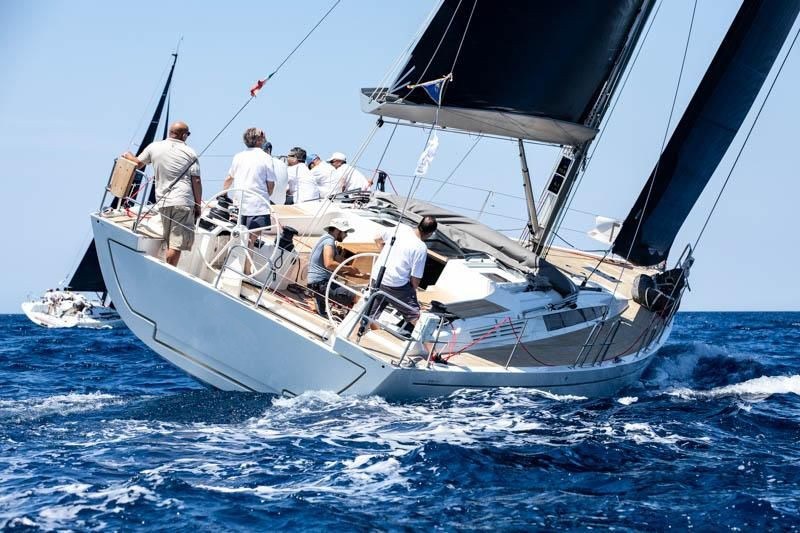 Italia Yachts 15.98 zu verkaufen