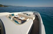 kuzhmh Isa yachts Xtra Alu 40 M