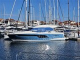 95a51e6f-c20b-fca3-9fa1-f17d3ab14cd7.256 Prestige Yachts 520s