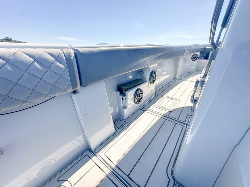  SeaVee 370z