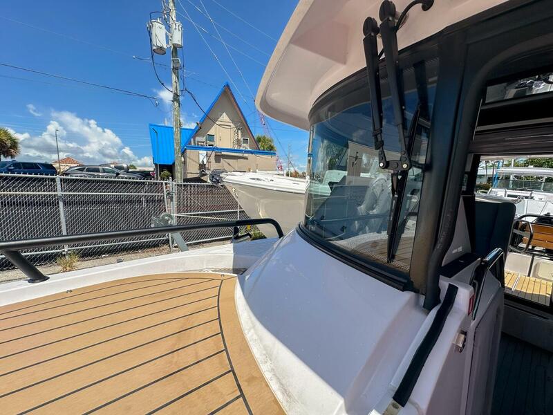  XO Boats EXPLR 10S Plus