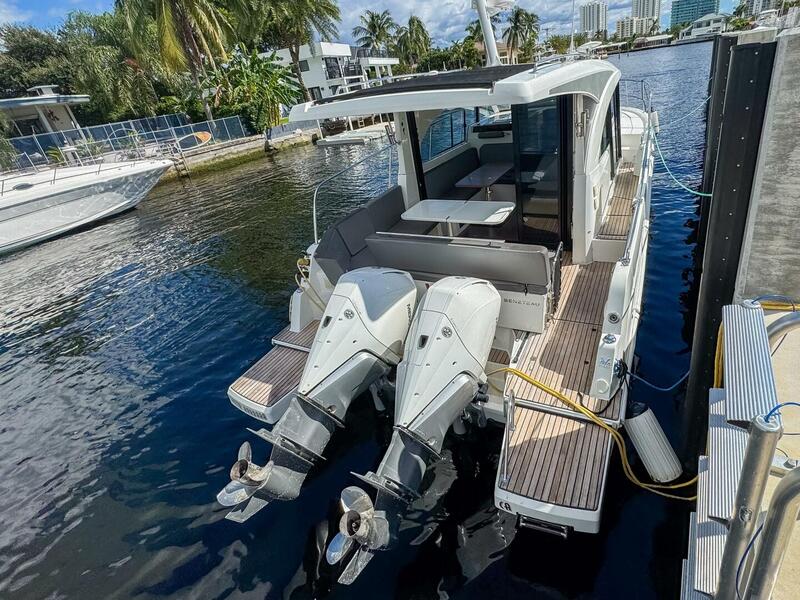  Beneteau Antares 11