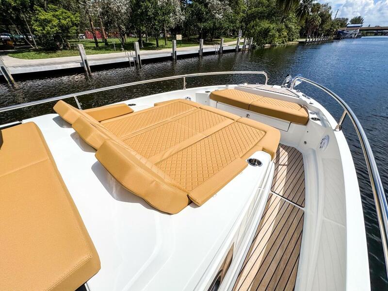  Wellcraft 38 Explorer